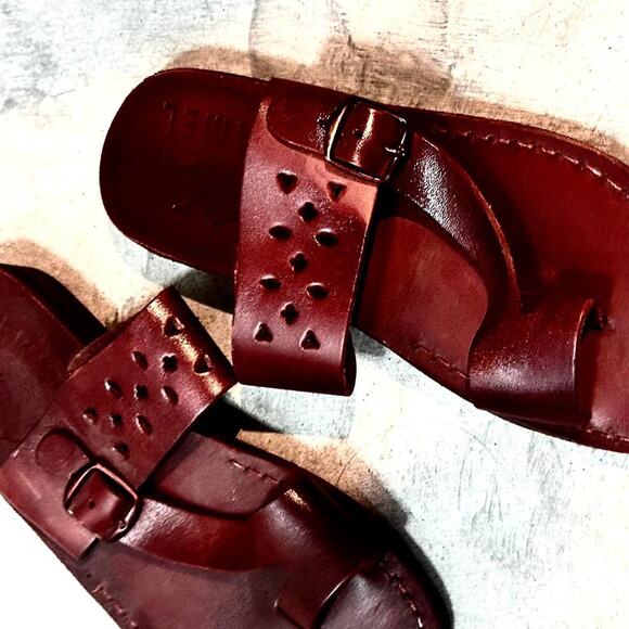 Camel Red Leather Sandals Size 7-7.5 - Picture 4 of 4